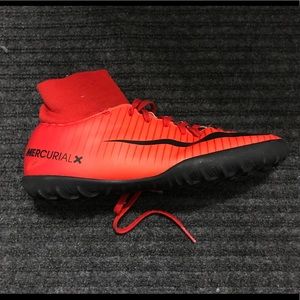 Nike Mercurial (Indoor/Turf)